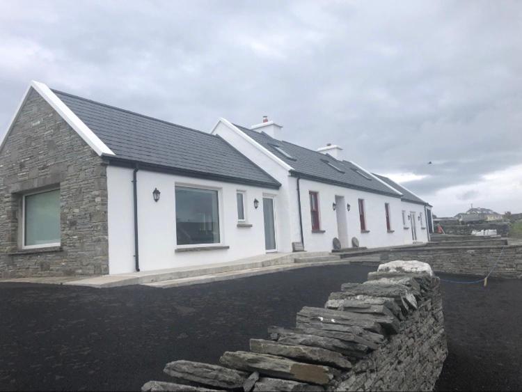 Conway'S Cottage With Sea View Nestling By Cliffs-Of-Moher Liscannor Exterior foto