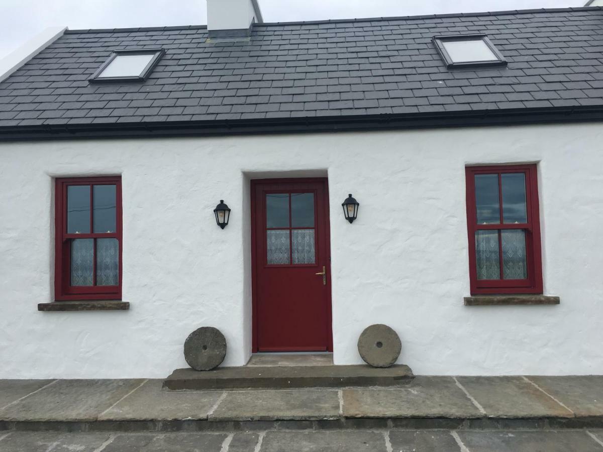 Conway'S Cottage With Sea View Nestling By Cliffs-Of-Moher Liscannor Exterior foto