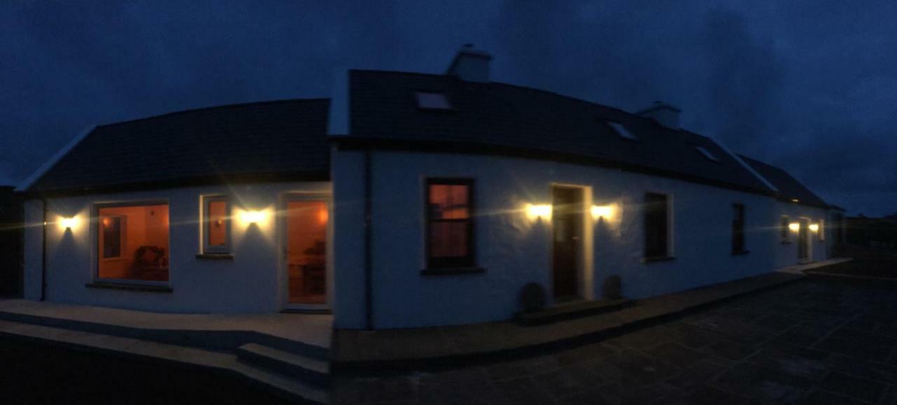 Conway'S Cottage With Sea View Nestling By Cliffs-Of-Moher Liscannor Exterior foto